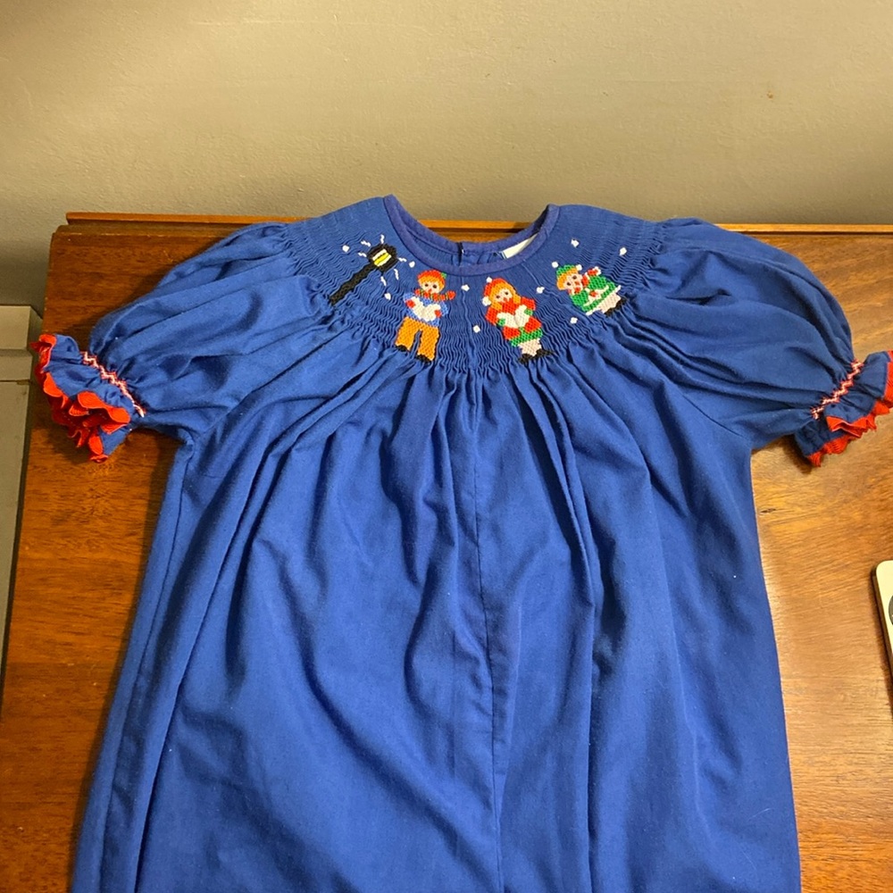 Girls smocked long bubble